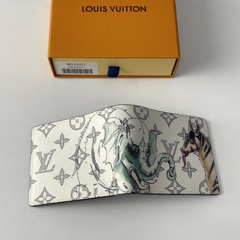Louis Vuitton Card Case Savane Monogram Chapman Ink White